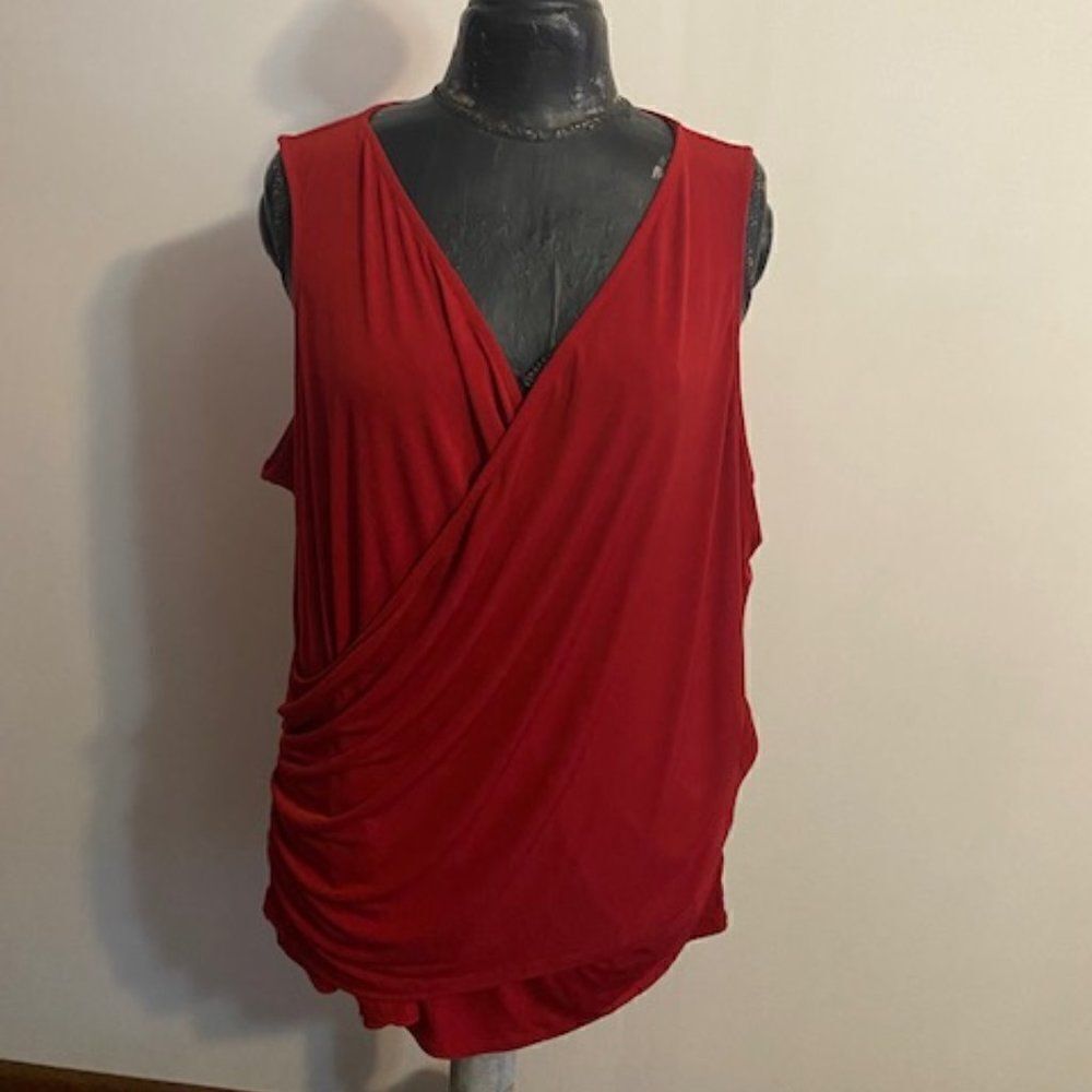Torrid Burgundy Faux Wrap Ruche sides sleeveless blouse, size 3